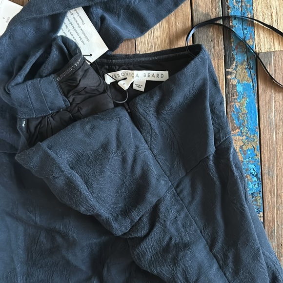 VERONICA BEARD Belinda Top Sz 6 *NWT* - Picture 6 of 11